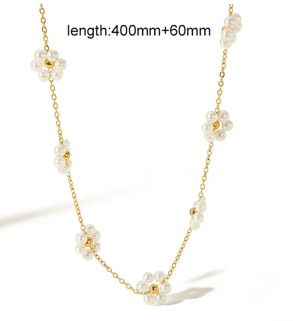 POS 90 Flower Shell Necklace