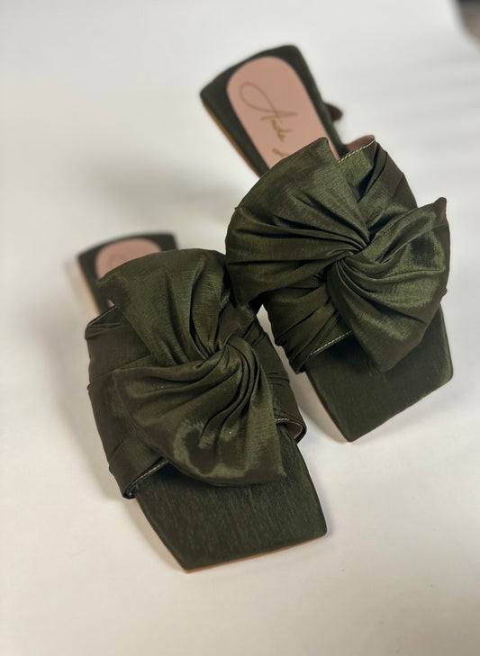 Evelin’s Olive Green